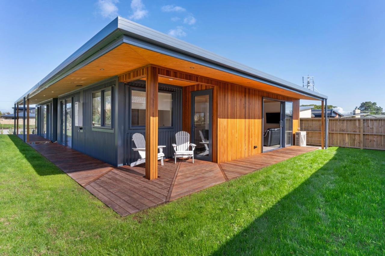 טה ארוה Custom Designed Holiday Home, Next To Cycleway. מראה חיצוני תמונה